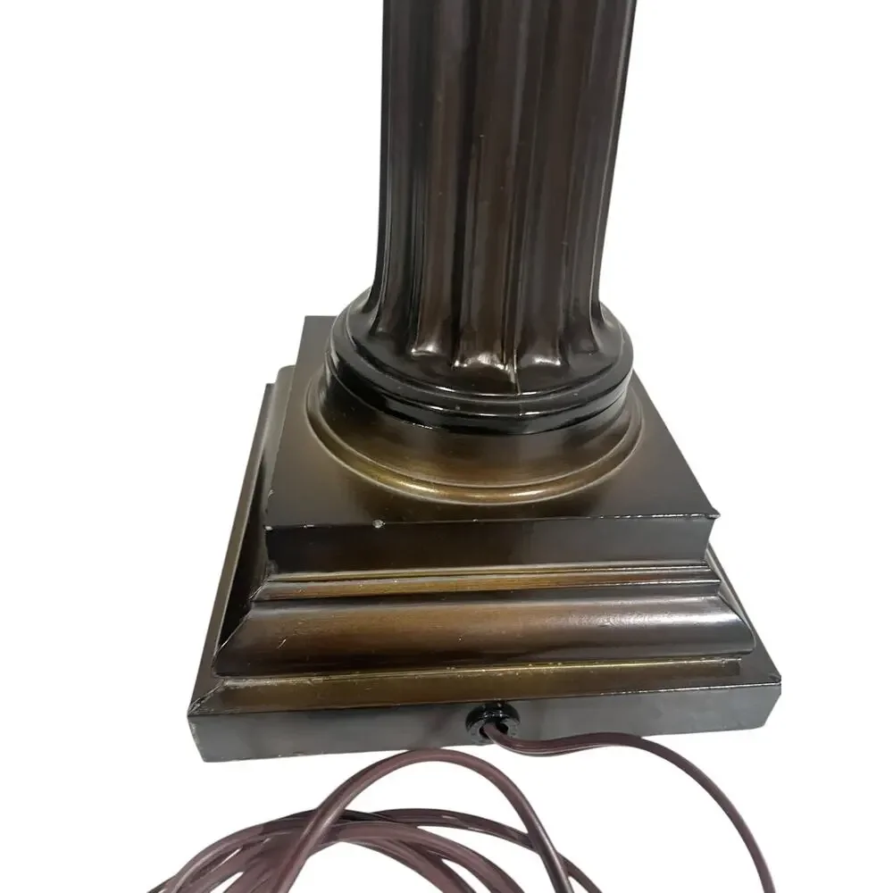 Unbranded ionic column